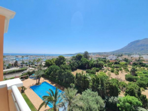 Jardines Del Puerto
